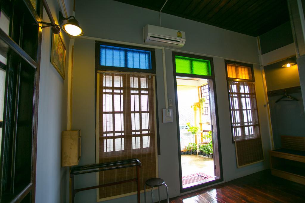 Thalang Guesthouse Phuket Exterior photo