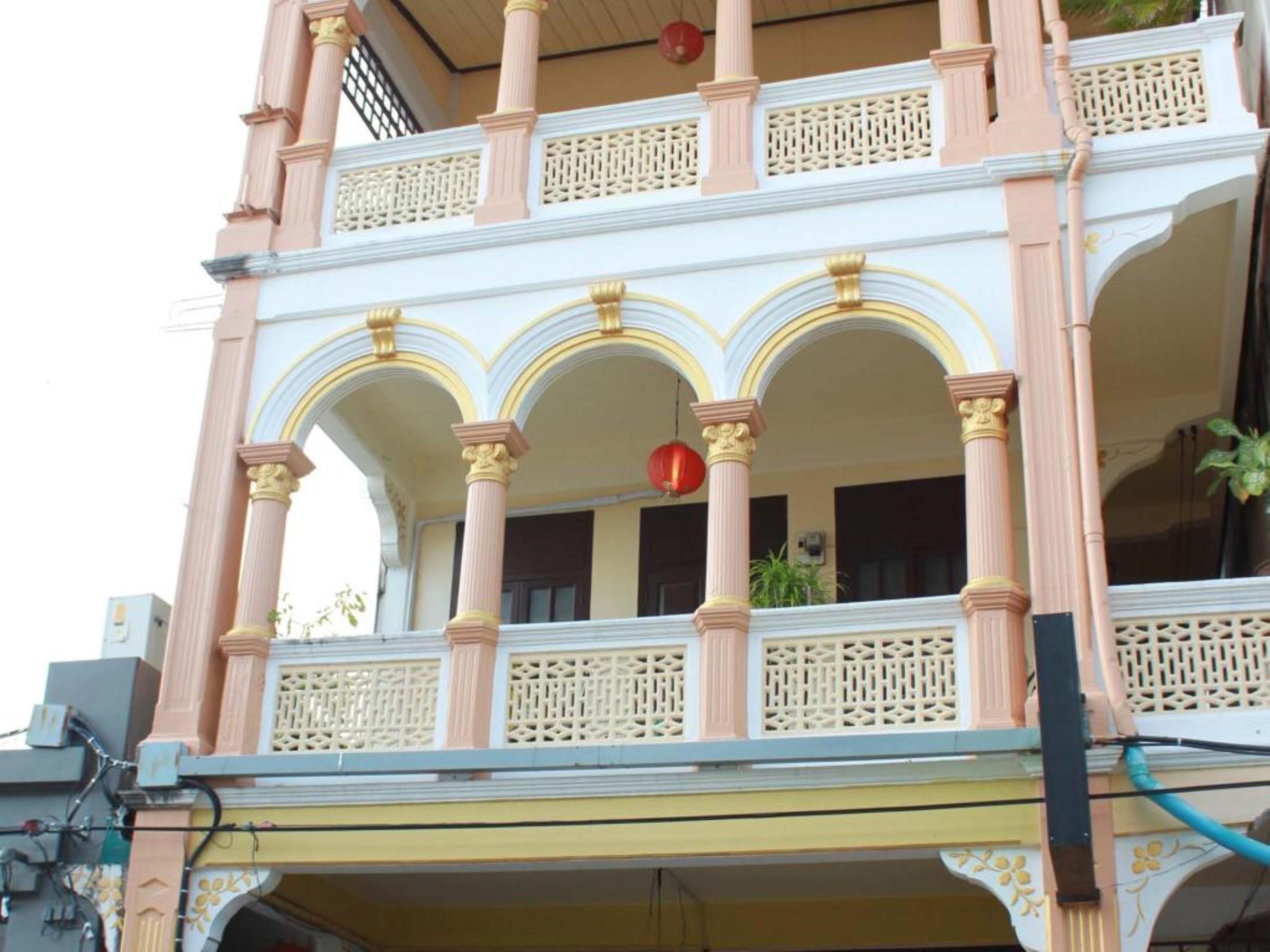 Thalang Guesthouse Phuket Exterior photo