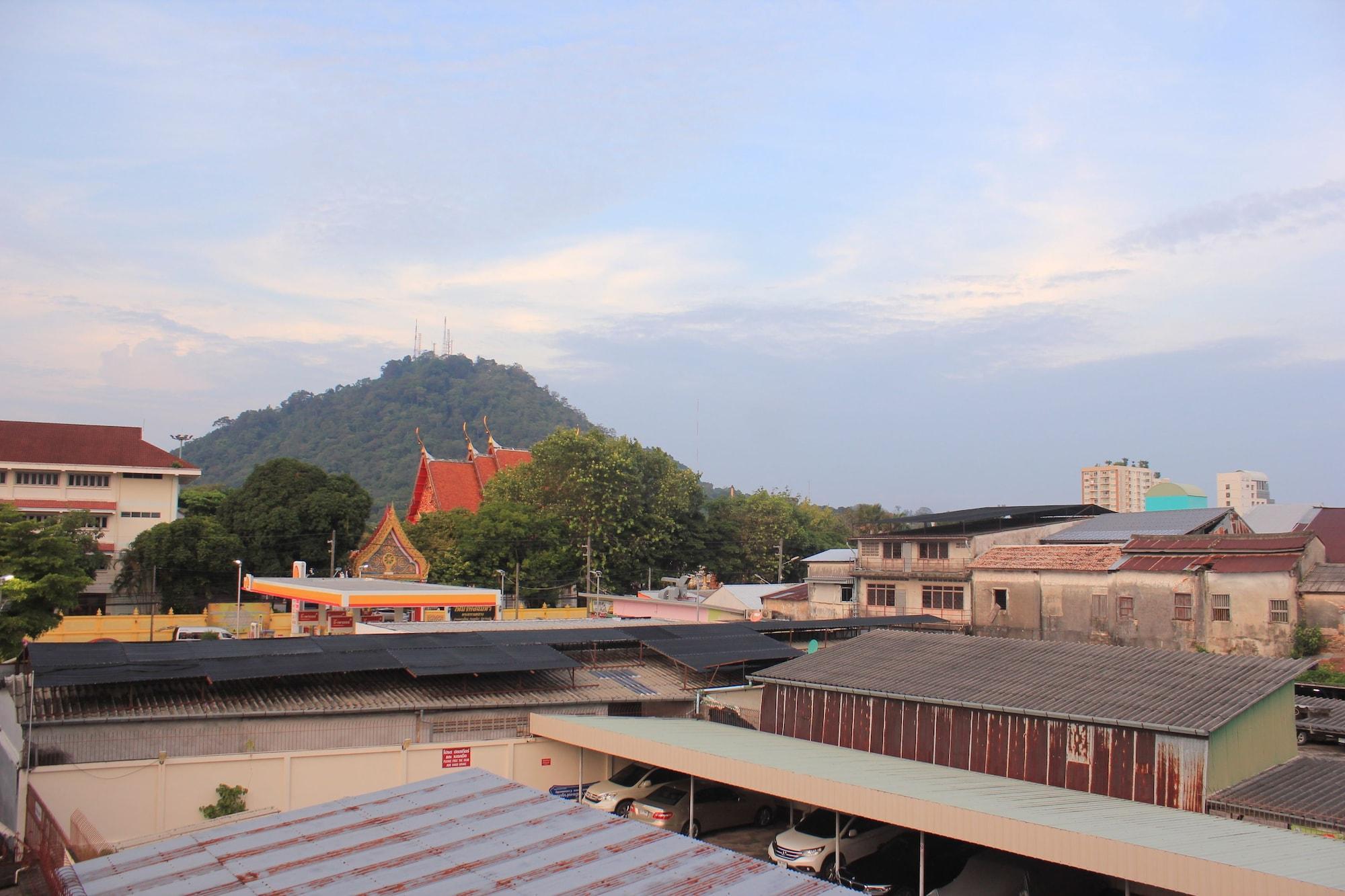 Thalang Guesthouse Phuket Exterior photo